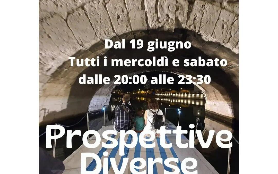 Prospettive diverse. In barca tra le arcate del Ponte di Tiberio