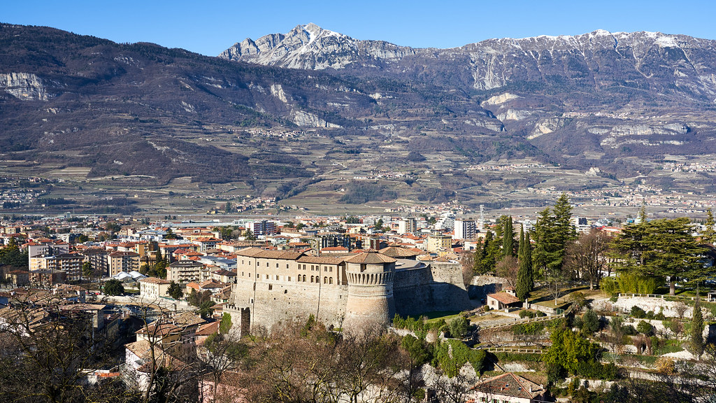 Mobilitazione giovanile a Rovereto: ultimi posti disponibili con l&rsquo;associazione Lumano
